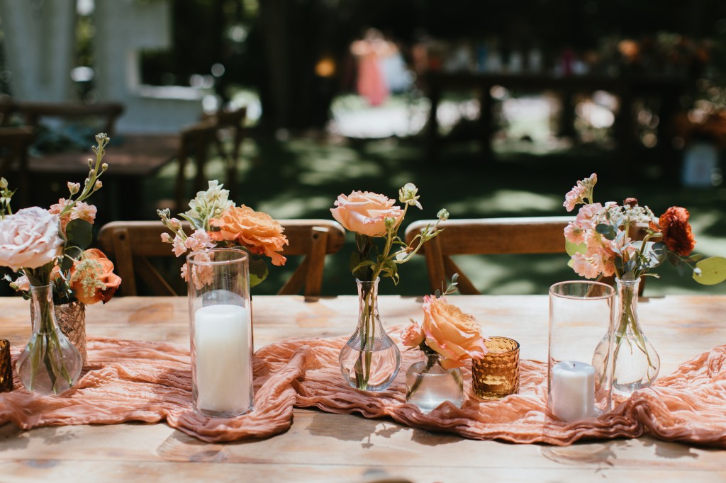 simple rustic wedding flowers in pink